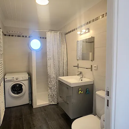 아파트 Font De Mer, Balcon, Face Plages 266l Lebl 칸느